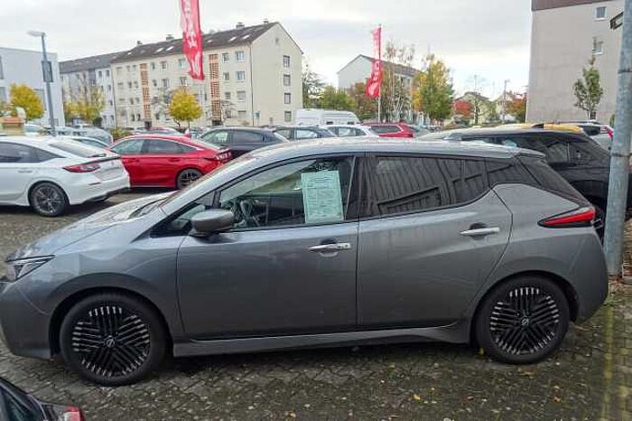 Nissan Leaf 39 kWh N-Connecta
