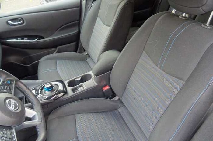 Nissan Leaf 39 kWh N-Connecta
