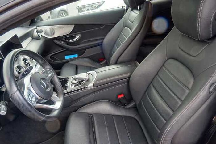 Mercedes-Benz C 180 C Coupe, 9G-Tronic AMG Line
