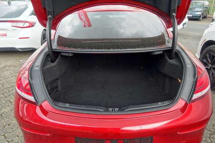 Mercedes-Benz C 180 C Coupe, 9G-Tronic AMG Line