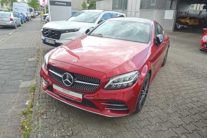 Mercedes-Benz C 180 C Coupe, 9G-Tronic AMG Line
