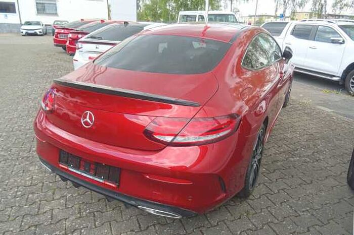 Mercedes-Benz C 180 C Coupe, 9G-Tronic AMG Line