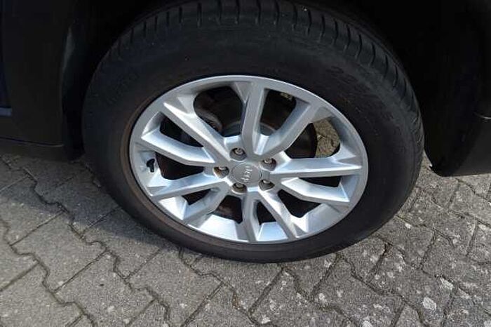 Jeep Compass 1.3 T-GDI I4 Limited FWD Autom.