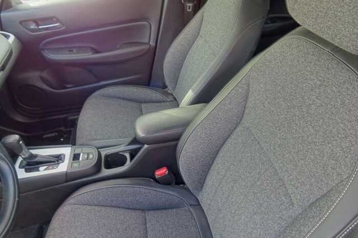Honda Jazz e: HEV Advance