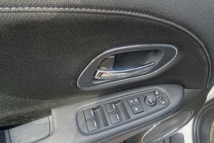 Honda HR-V 1.5 Executive Automatik Allwetter