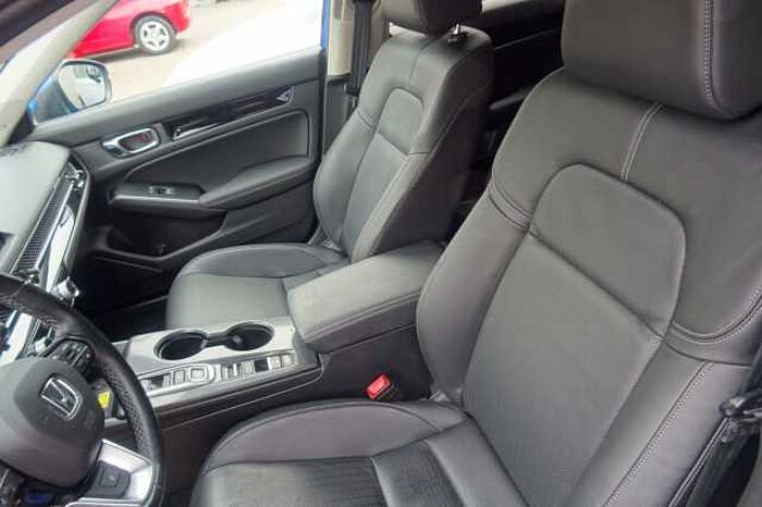 Honda Civic Lim. 5-trg. 1.5 e:HEV Advance Autom., WR